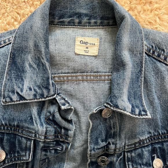 Gap Classic Jean Jacket - Picture 3 of 4